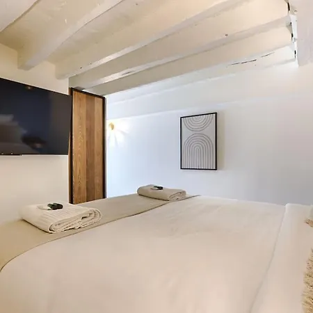 Mykeypers - Amazing Duplex 2br/6p - Bastille / Marais 3 Apartment